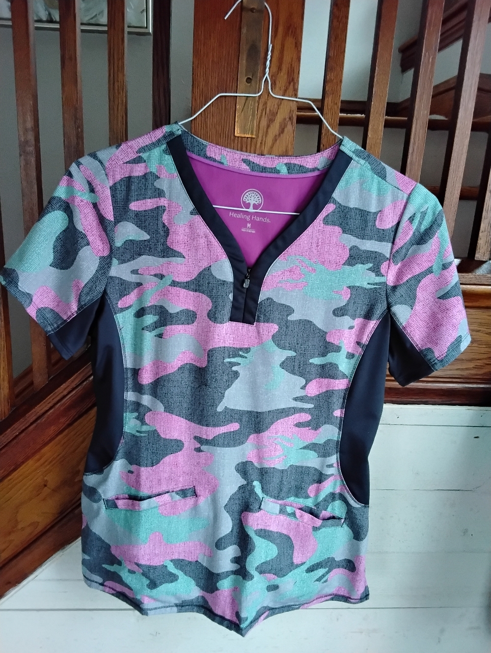 Women Medium Scrub Tops Bundle Of 4
